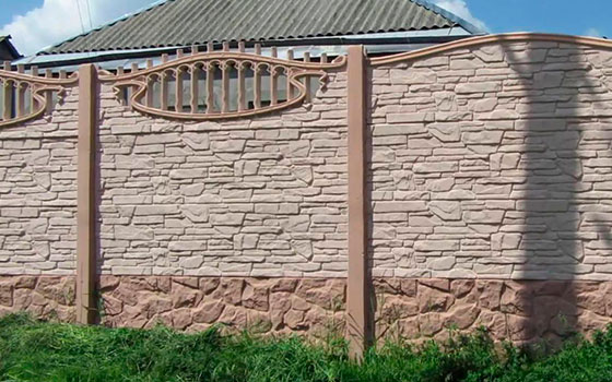 забор каменный